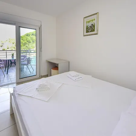 Jasmina-2 By Interhome *