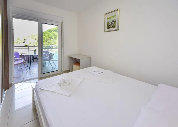 Jasmina-2 By Interhome *